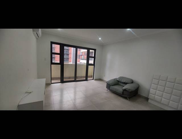 2 BEDROOM APARTMENT FOR SALE IN UMHLANGA RIDGE
